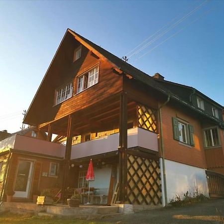 Idyllische Kleine Ferienwohnung Im Schwarzwald Friedenweiler Extérieur photo